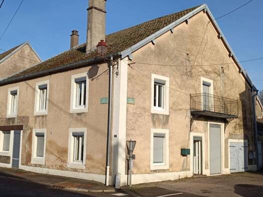 Maison à vendre 60 000 € 7 pièces 5 chambres 150 m² Conflans-sur-Lanterne 70800