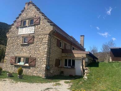 Maison à vendre 370 000 € 11 pièces 10 chambres 329 m² 700 m² de terrain Dévoluy 05250
