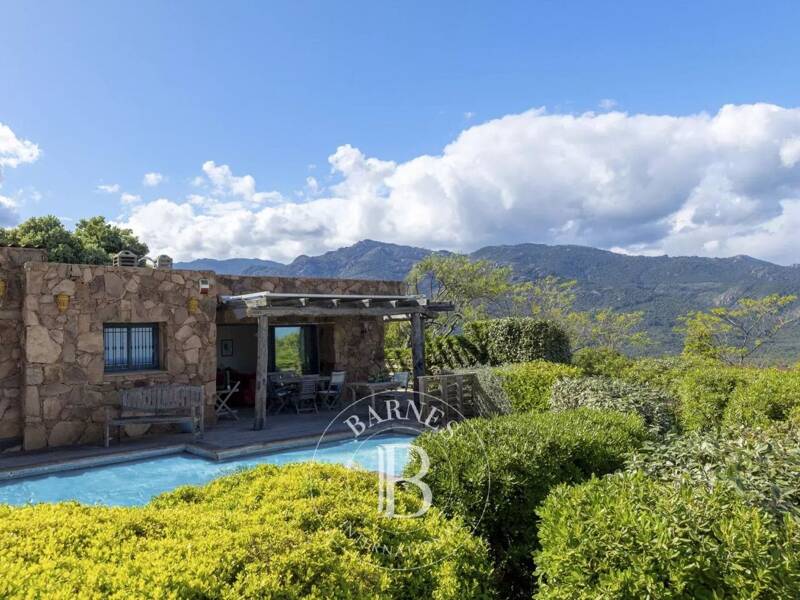 Maison à vendre, 109m², PORTO VECCHIO