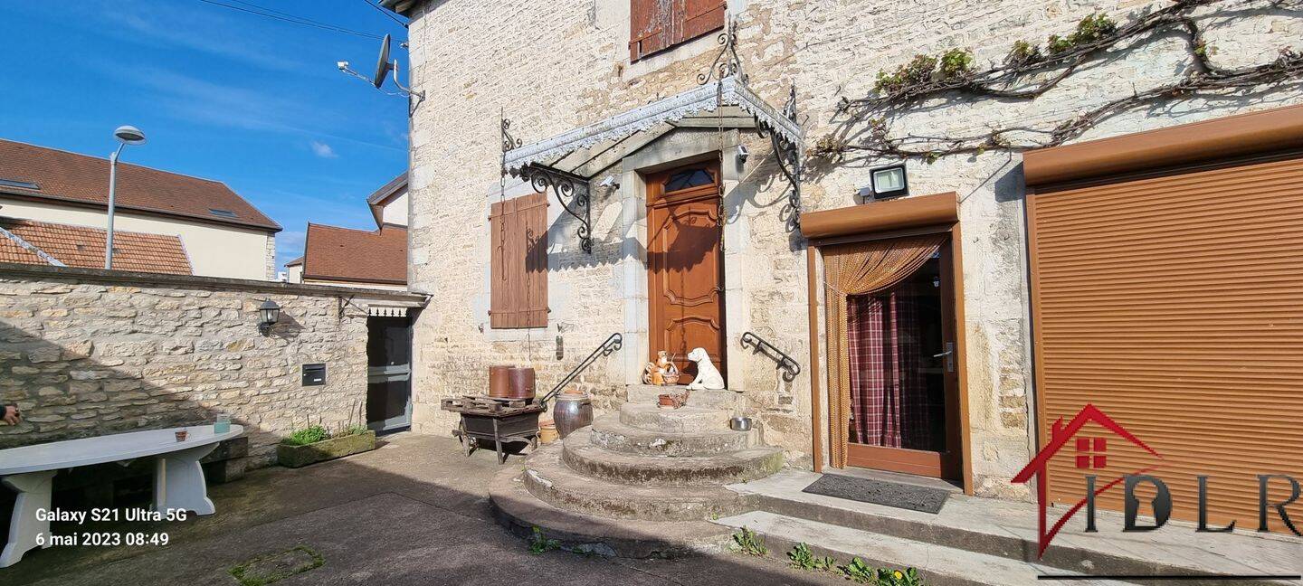 Maison à vendre, 291m², L'HOPITAL DU GROSBOIS