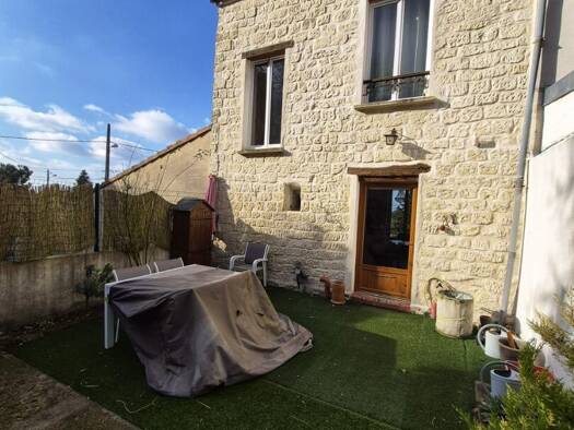 Maison à vendre 309 000 € 4 pièces 3 chambres 63 m² 250 m² de terrain Frépillon 95740