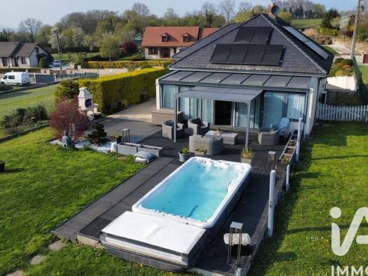 Maison à vendre 383 000 € 10 pièces 8 chambres 200 m² 1 780 m² de terrain Est Nogent-sur-Seine 10400