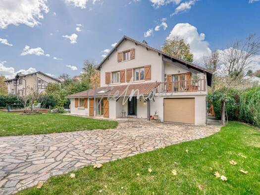 Maison à louer 5 500 € 12 pièces 5 chambres 192 m² 1 200 m² de terrain Grandchamp Le Pecq 78230