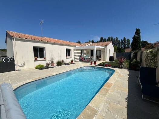 Maison à vendre 315 500 € 5 pièces 3 chambres 124 m² 738 m² de terrain Saint-Christophe-du-Ligneron 85670