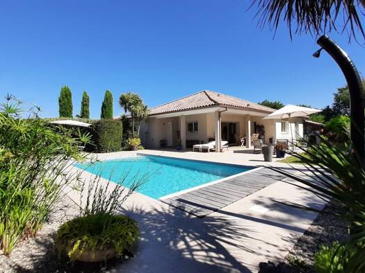 Maison à vendre 679 000 € 4 pièces 3 chambres 125,35 m² 817 m² de terrain Le Teich 33470