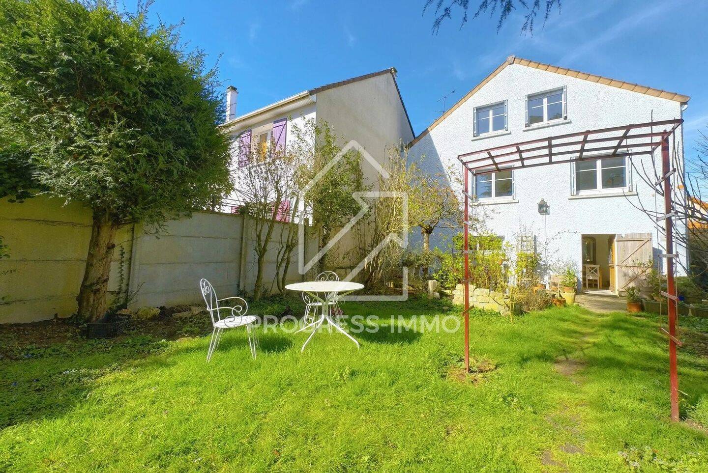 Maison à vendre, 139m², COMBS LA VILLE