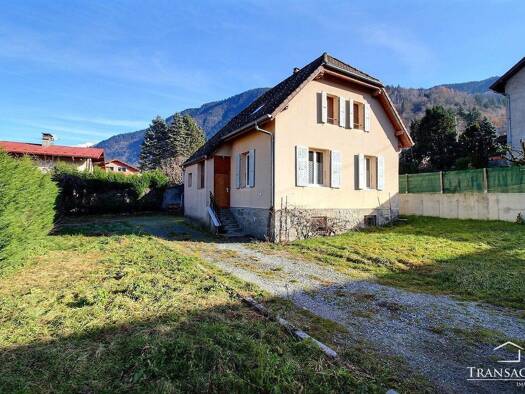 Maison à vendre 345 000 € 4 pièces 3 chambres 91 m² 600 m² de terrain Passy 74190