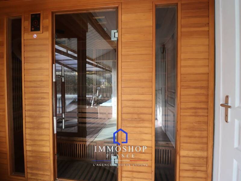 Maison à vendre, 244m², MARSEILLE 13E