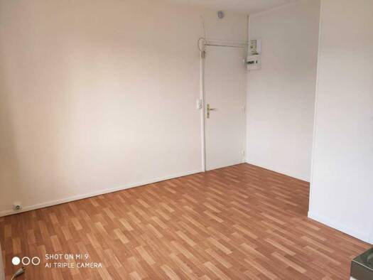 Studio à louer 579 € 1 pièce 15 m² 1er étage Le Bois Village Chanteloup-les-Vignes 78570