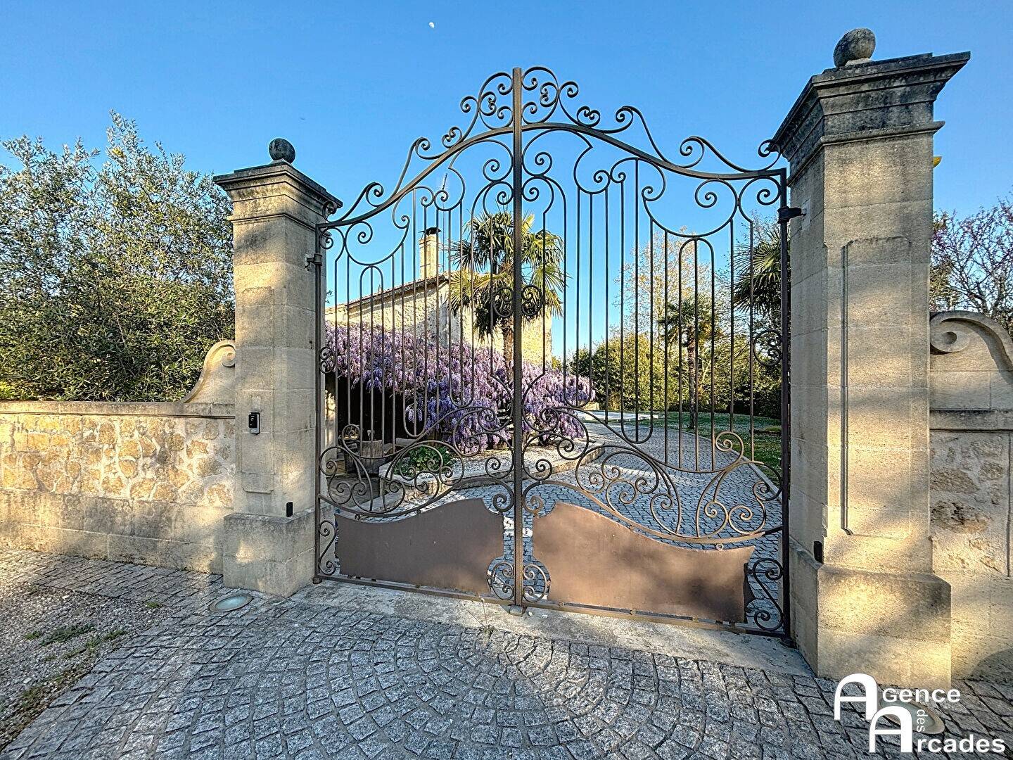 Maison à vendre, 163m², FARGUES SAINT HILAIRE