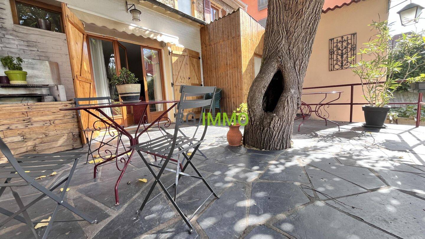 Maison à vendre, 224m², CORBEIL ESSONNES