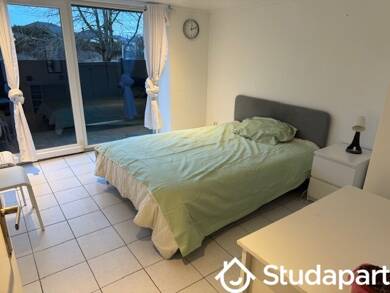 Appartement à louer 500 € 1 pièce 4 chambres 17 m² RDC Nord et Sud Est Terville 57180