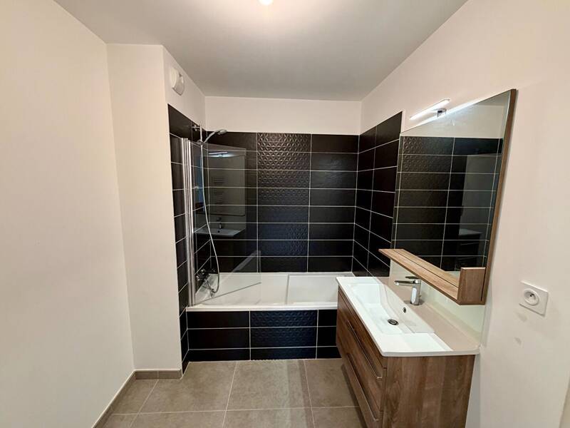 Maison à louer, 39m², VENTABREN