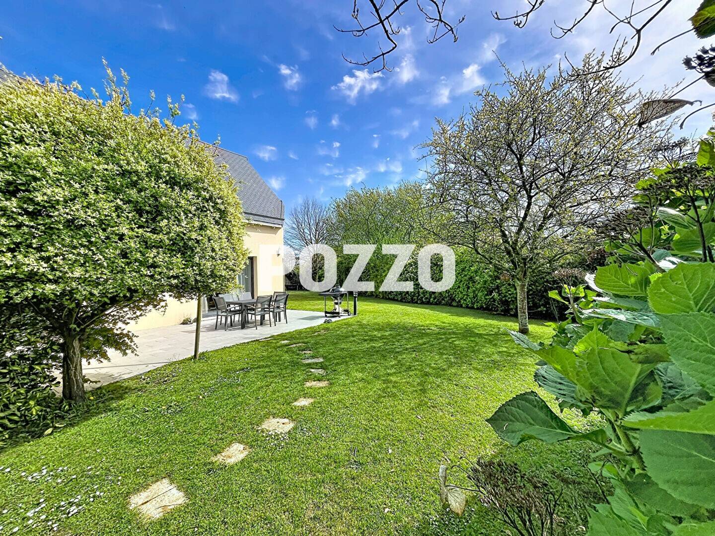 Maison à vendre, 197m², SAINT SAUVEUR LA POMMERAYE