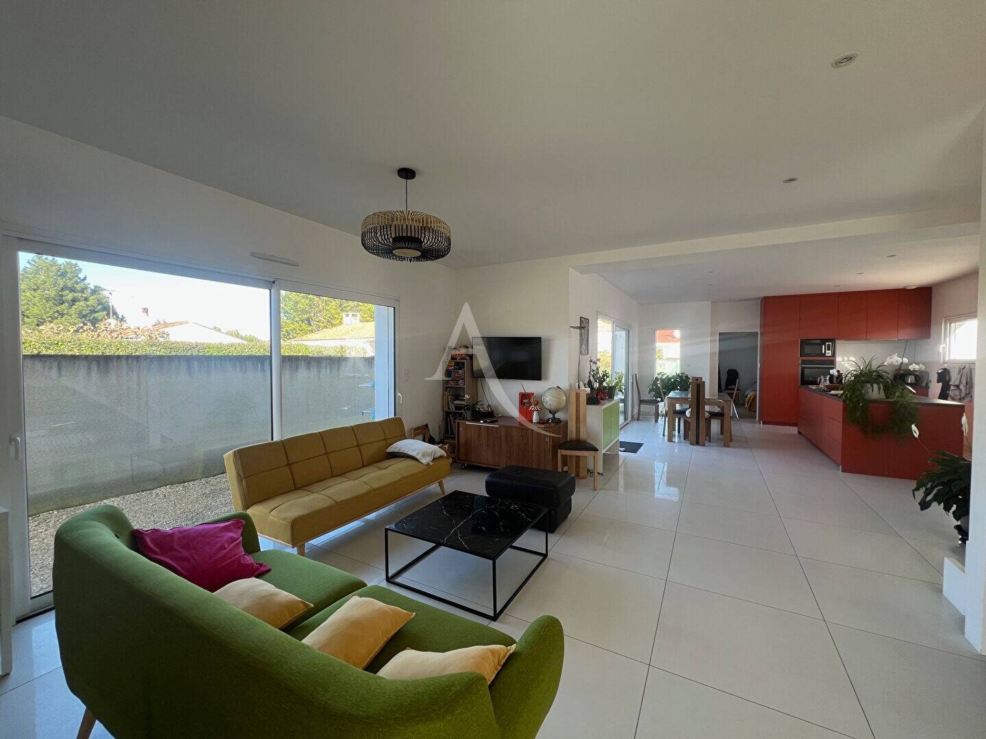 Maison à vendre, 131m², LONGEVILLE SUR MER