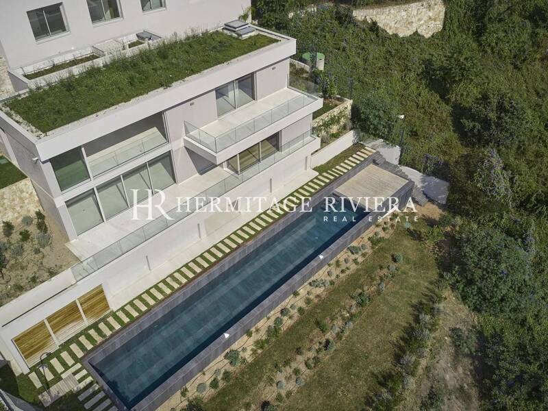 Maison à vendre, 360m², VILLEFRANCHE SUR MER