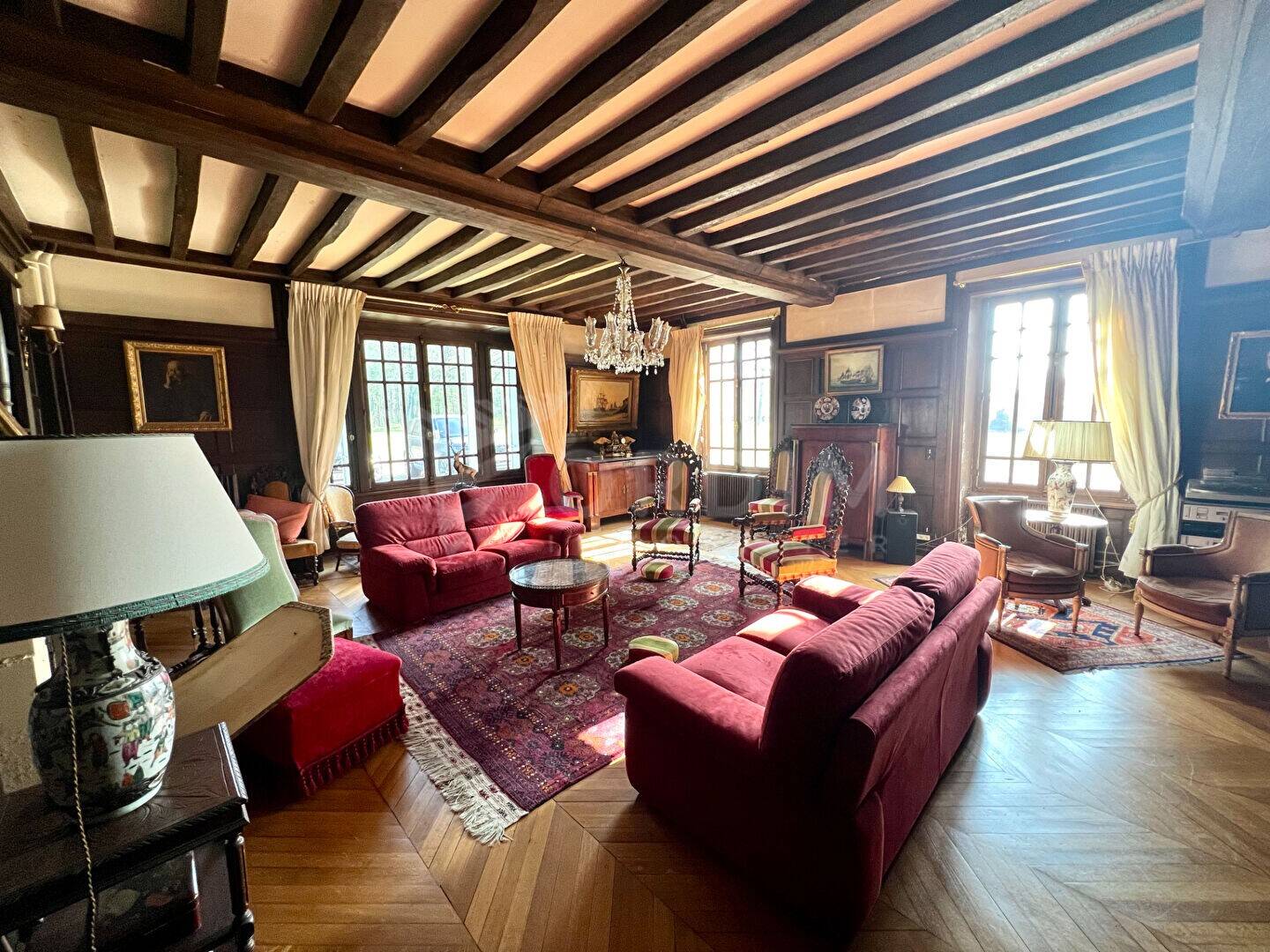 Maison à vendre, 575m², NOGENT SUR VERNISSON