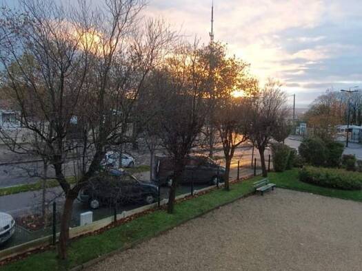 Appartement à vendre 129 000 € 3 pièces 2 chambres 71 m² 1er étage Le Havre 76610