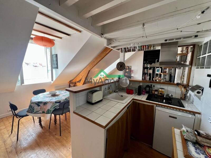 Maison à louer, 27m², PARIS 18E