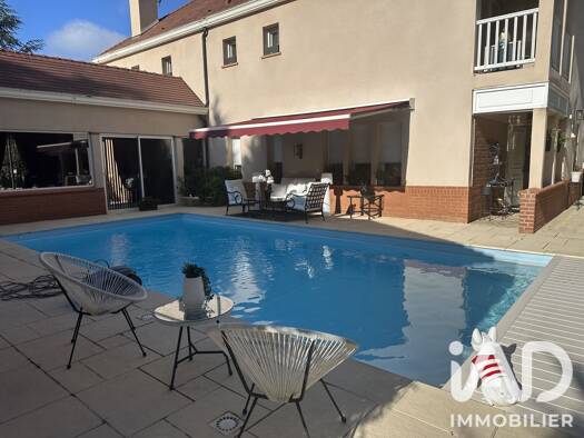Demeure à vendre 990 000 € 9 pièces 4 chambres 282 m² 1 677 m² de terrain Étiolles 91450