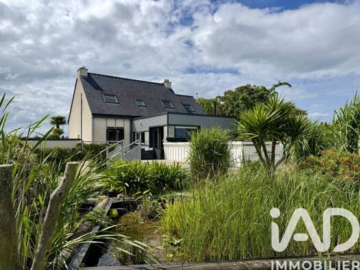 Maison à vendre 374 000 € 5 pièces 3 chambres 139 m² 5 000 m² de terrain La Bouillie 22240