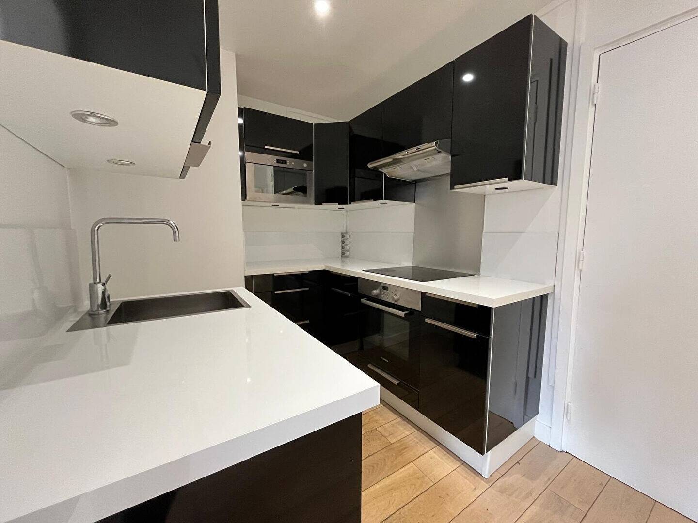 Maison à louer, 44m², COURBEVOIE
