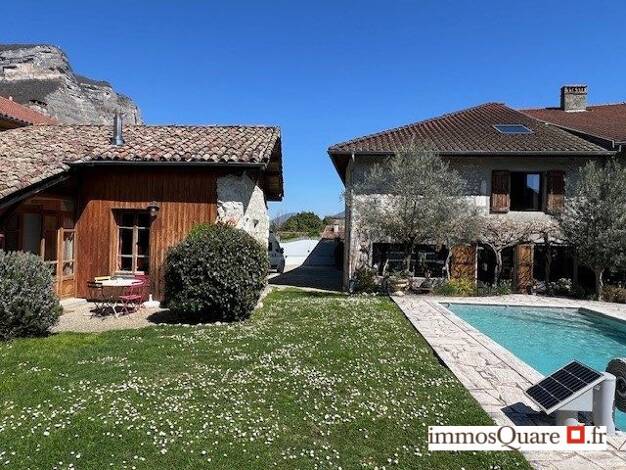 Maison à vendre 795 000 € 6 pièces 4 chambres 210 m² 693 m² de terrain Fragnes-Village-Brocey-Croix des Ayes Crolles 38920
