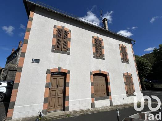 Maison à vendre 76 000 € 5 pièces 4 chambres 80 m² Nord Saint-Flour 15100