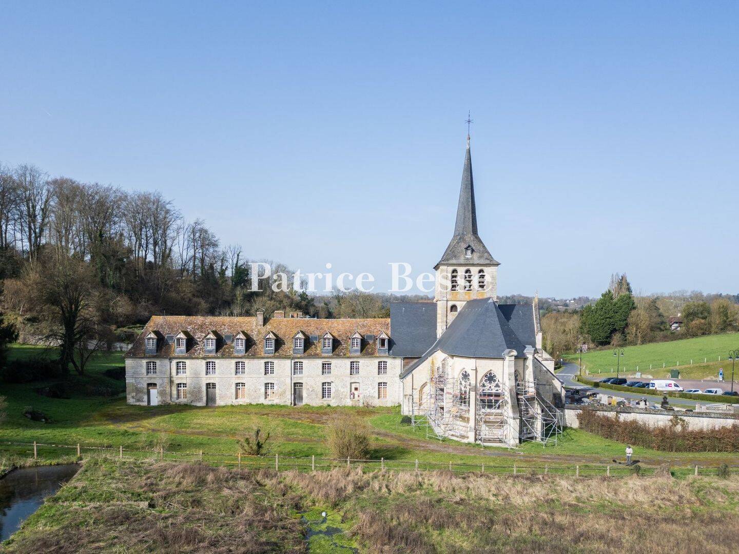 Maison à vendre, 2000m², SAINT HYMER