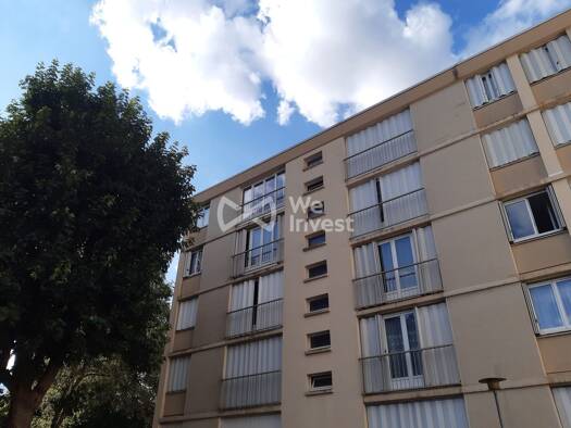 Appartement à vendre 171 000 € 4 pièces 2 chambres 68,14 m² Étage 4/4 Le Centre Le Plessis-Trévise 94420