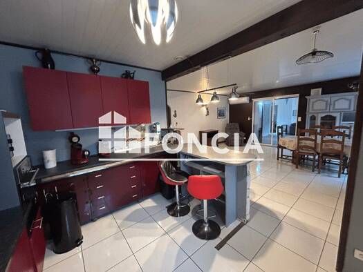 Maison à louer 1 420 € 6 pièces 5 chambres 175,5 m² Flaviac 07000