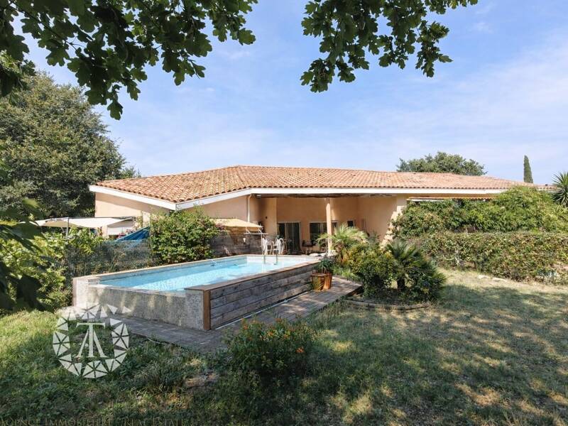 Maison à vendre, 360m², LAROQUE DES ALBERES