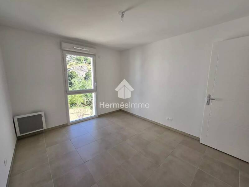 Maison à louer, 41m², MARSEILLE 12E