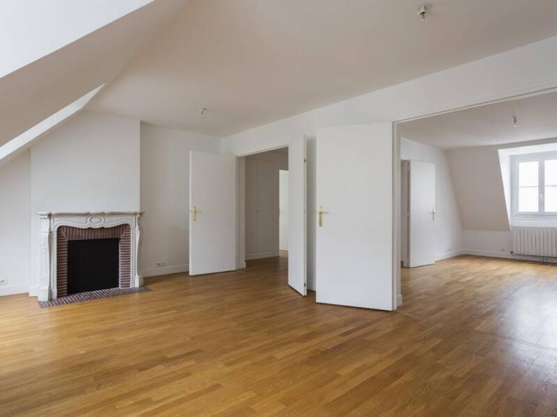 Maison à louer, 159m², PARIS 16E