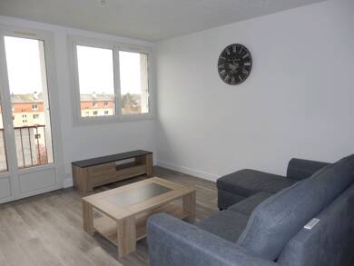 Appartement à louer 690 € 3 pièces 2 chambres 69 m² Étage 4/1 Laval 53000