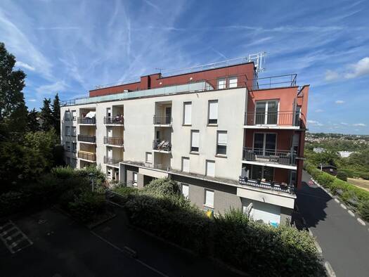 Appartement à vendre 124 000 € 2 pièces 1 chambre Étage 1/4 Ermitage-Nacelle Papeterie Corbeil-Essonnes 91100
