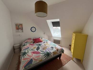 Appartement à louer 650 € 2 pièces 1 chambre 40,5 m² Dernier étage, Étage 3/3 Centre Ville St Renan 29290