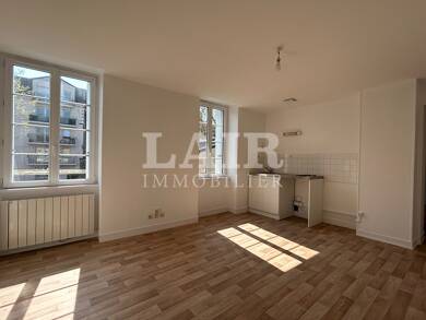 Appartement à louer 470 € 2 pièces 1 chambre 44 m² Étage 1/2 Centre Ville-Saint Léonard-Notre-Dame Alencon 61000