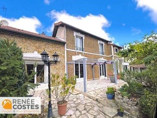 Maison en viager occupé Bouquet 52 750 € 5 pièces 3 chambres 152 m² 582 m² de terrain Le Haut de l'Isle-Adam L'Isle-Adam 95290