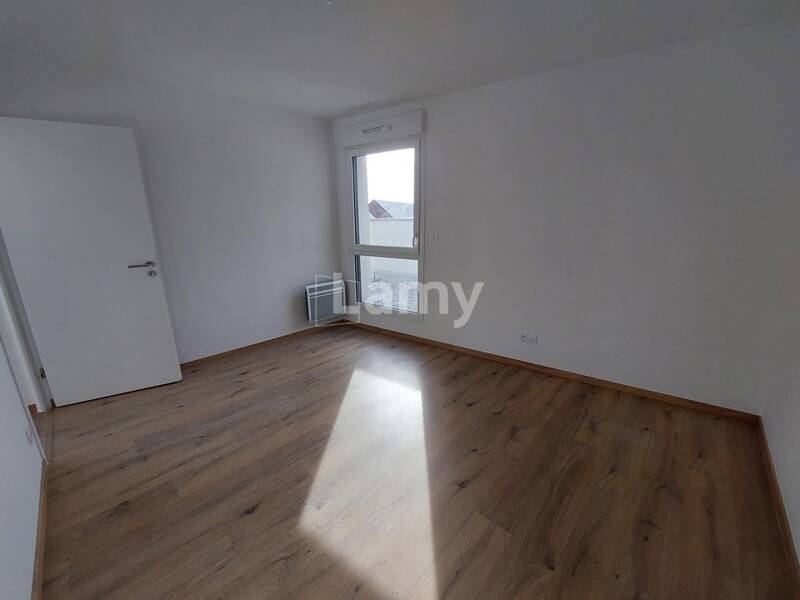 Maison à louer, 40m², CHARTRES DE BRETAGNE