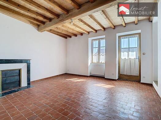 Maison à vendre - Première occupation 298 000 € 5 pièces 3 chambres 137 m² 3 627 m² de terrain Huilly-sur-Seille 71290