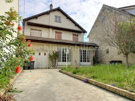 Maison à vendre 445 000 € 7 pièces 5 chambres 120 m² 264 m² de terrain Berges Noyers Pv Sucy-en-Brie 94370