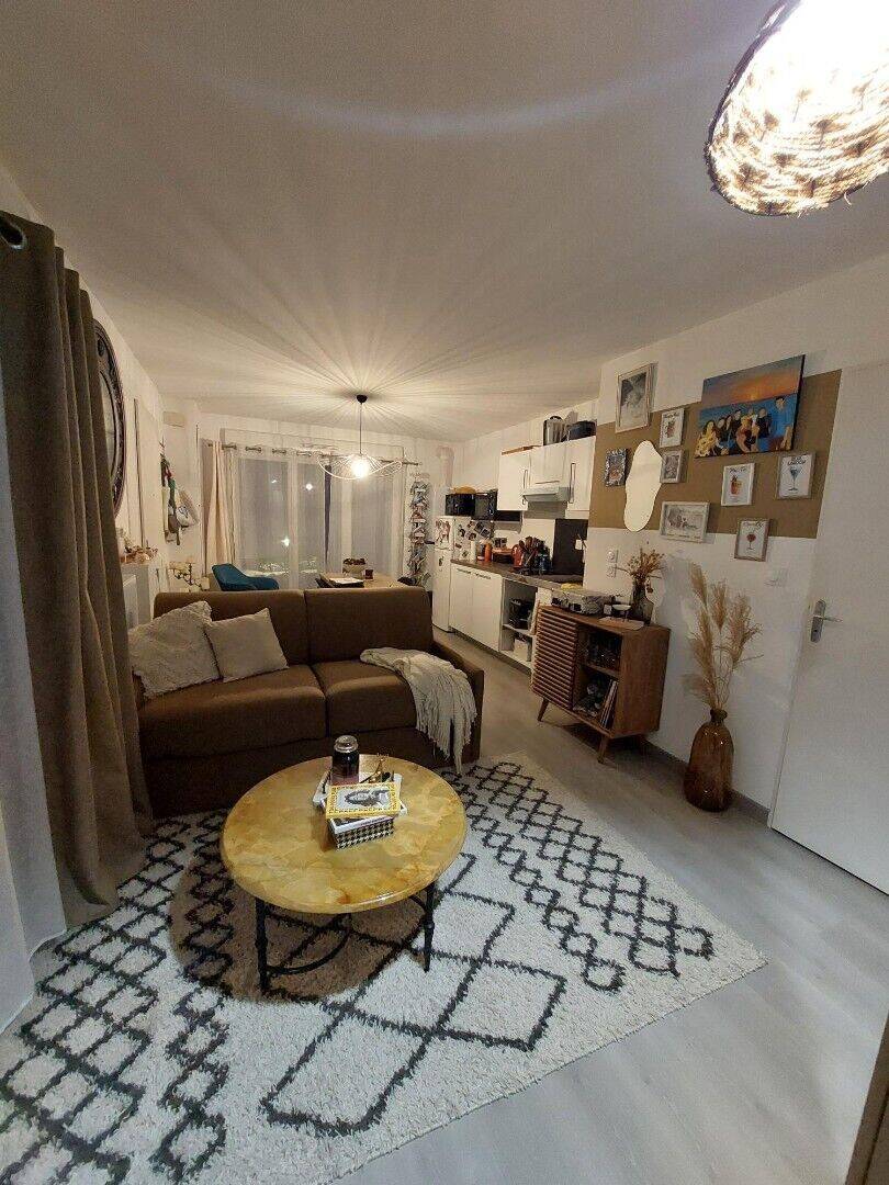 Maison à louer, 34m², NEUVILLE SUR SAONE