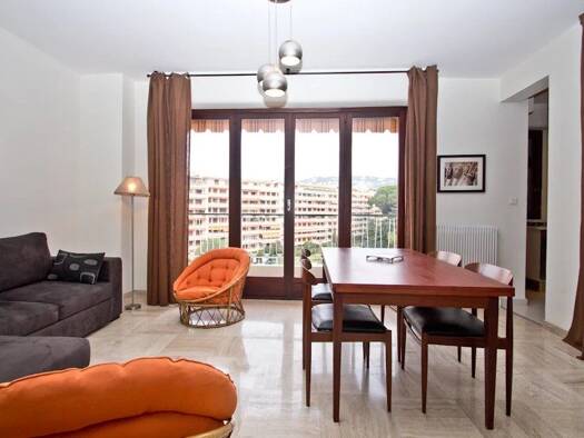Appartement à vendre 371 000 € 2 pièces 2 chambres 54,35 m² Étage 5/7 Centre-ville Cannes 06400