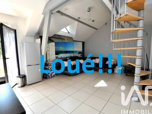 Appartement à louer 820 € 2 pièces 1 chambre 47,8 m² Étage 2/2 Saint-Chéron 91530