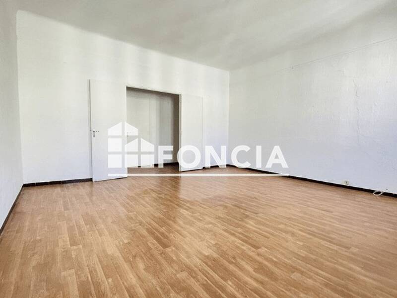 Maison à louer, 77m², TOULON