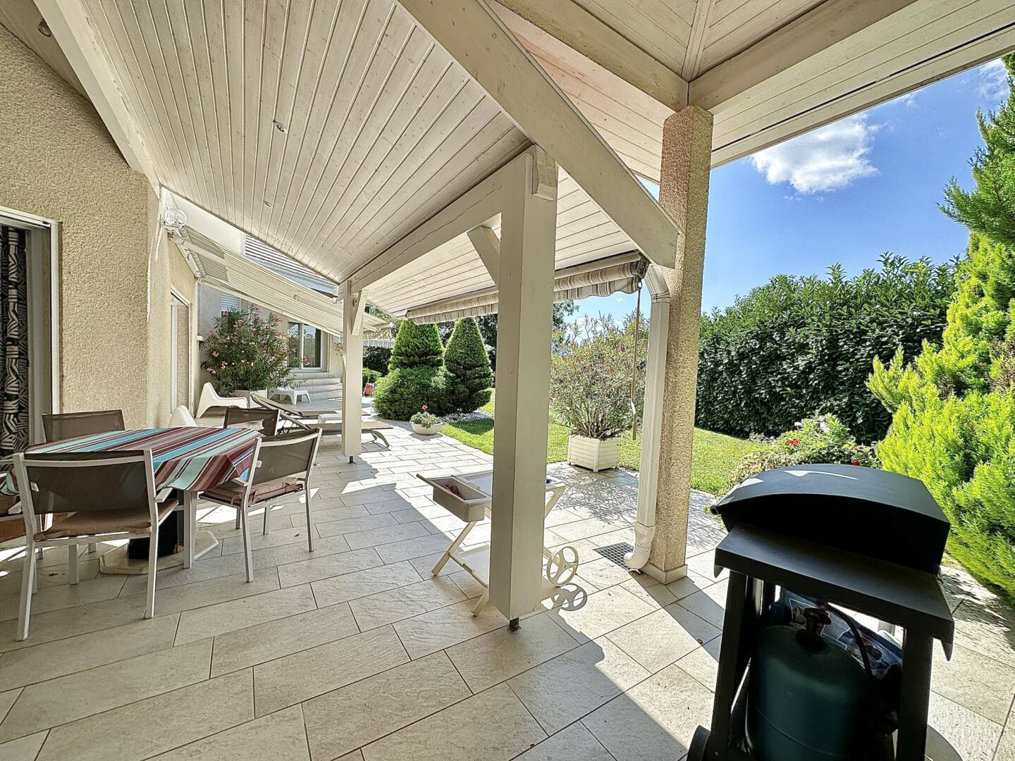 Maison à vendre, 170m², SAINT CERGUES