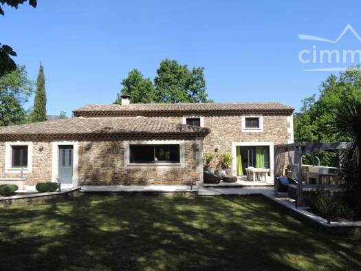 Maison à vendre 785 000 € 6 pièces 4 chambres 159,35 m² Jaujac 07380