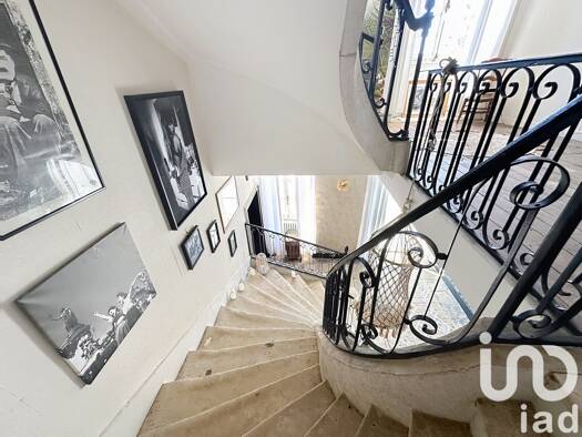 Maison de ville à vendre 440 000 € 9 pièces 6 chambres 294 m² 2 688 m² de terrain Champdeniers 79220