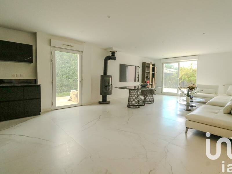 Maison à vendre, 148m², BUSSY SAINT GEORGES